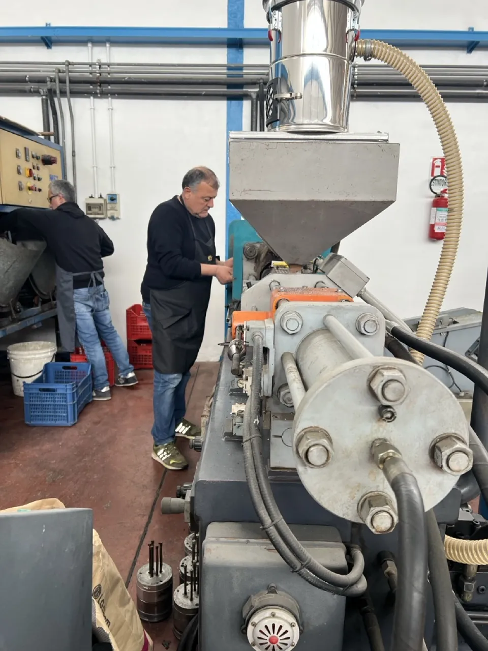 Dettaglio di una zeppa in materiale termoplastico
